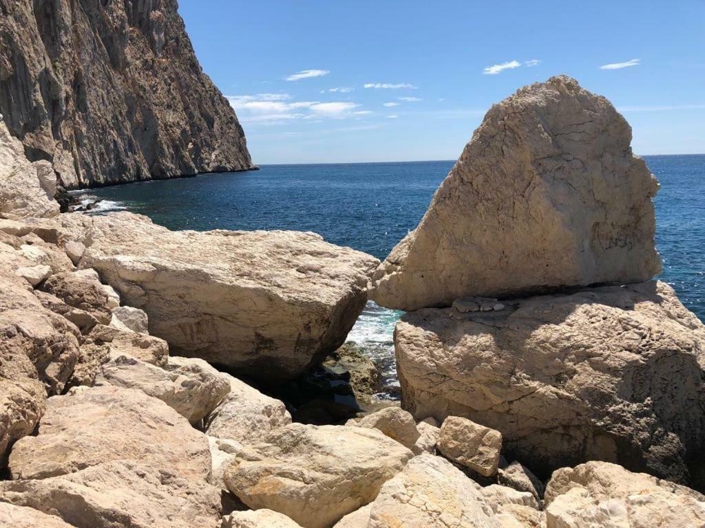 Villa Hayahay With Private Pool & Amazing View Calpe Esterno foto