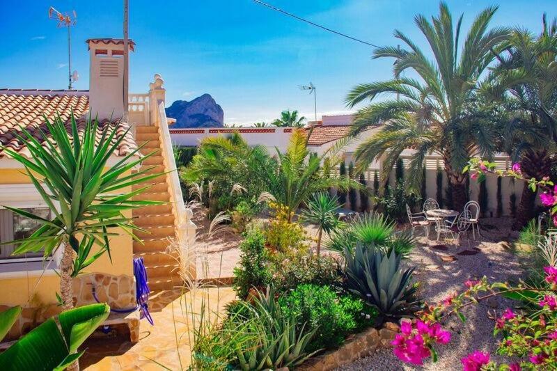 Villa Hayahay With Private Pool & Amazing View Calpe Esterno foto